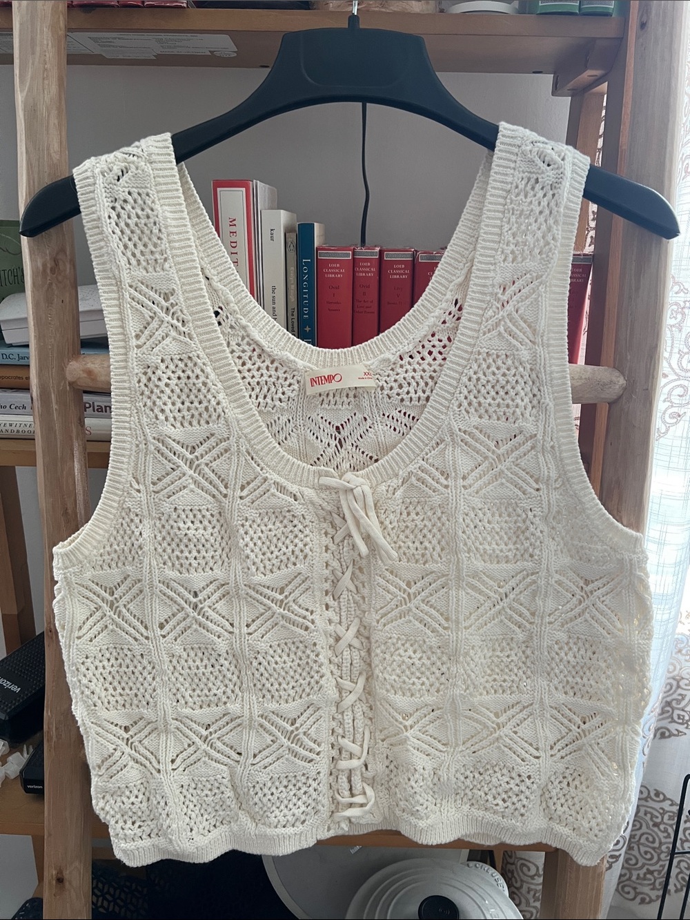 Intimo Cream Crochet Lace-Up Knit Tank